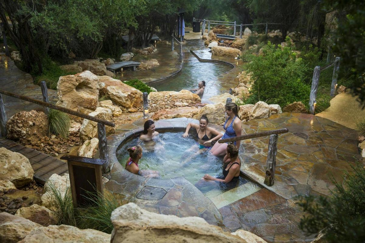 Attraction picture 1