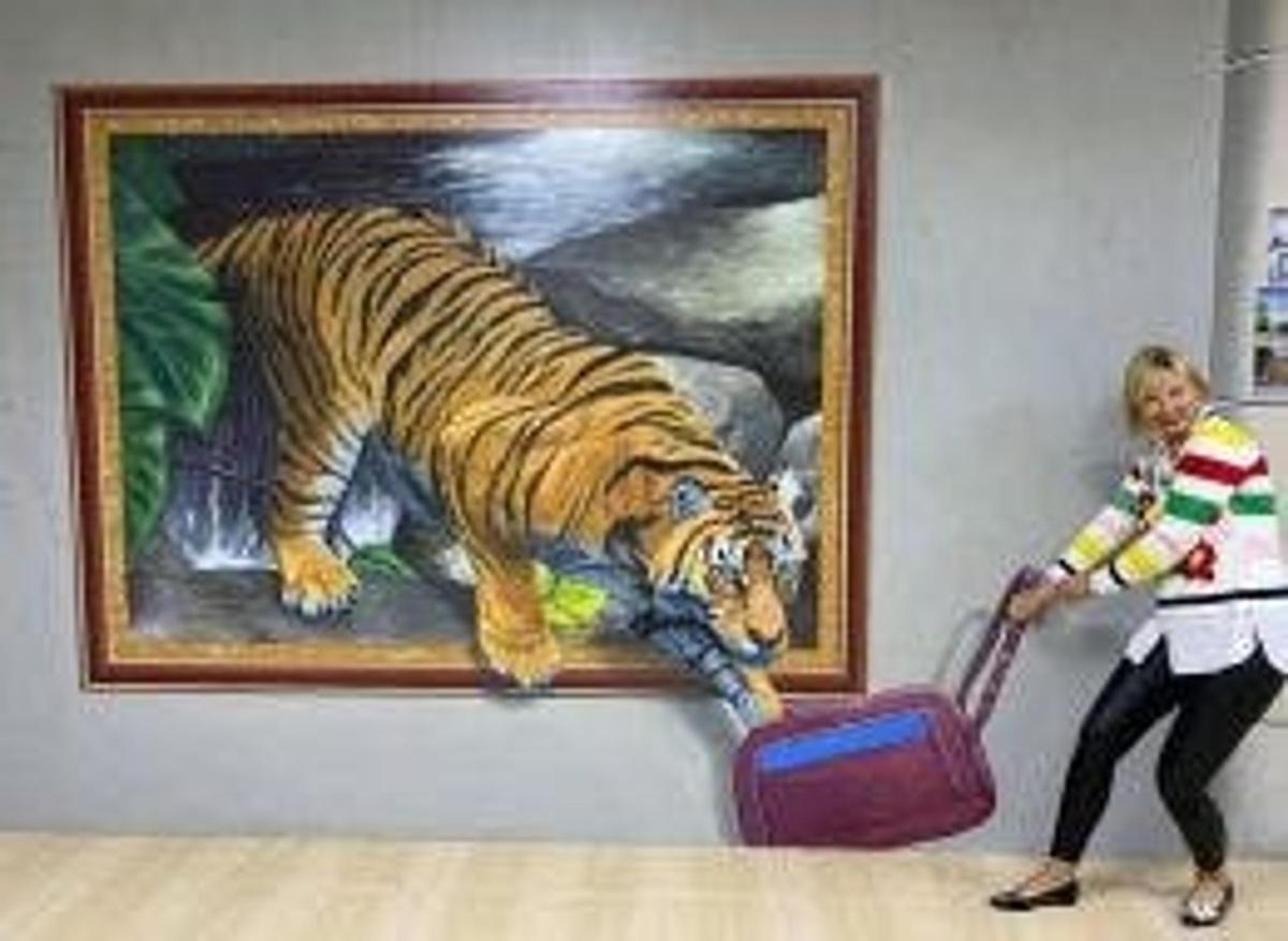 a woman pulling a suitcaseernessktopktopktopktopktopktopktopktop
