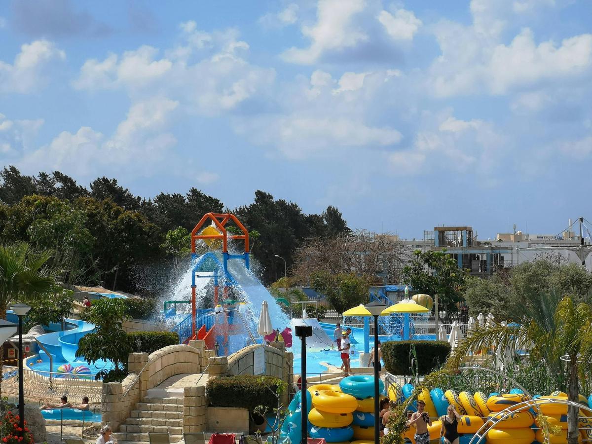 Attraction picture 7