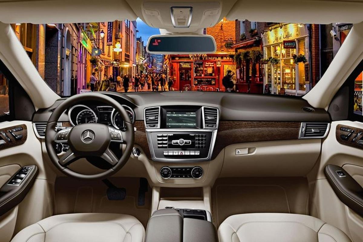 a view of the interior of acedes benz car