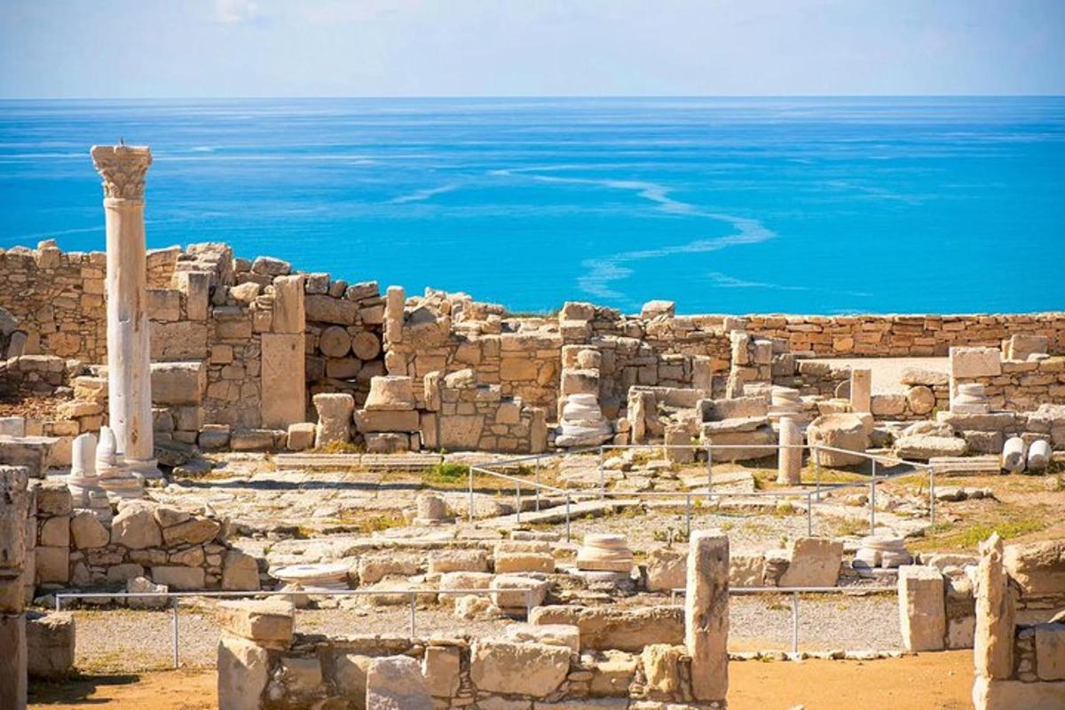 une vue des ruines de la ville antique