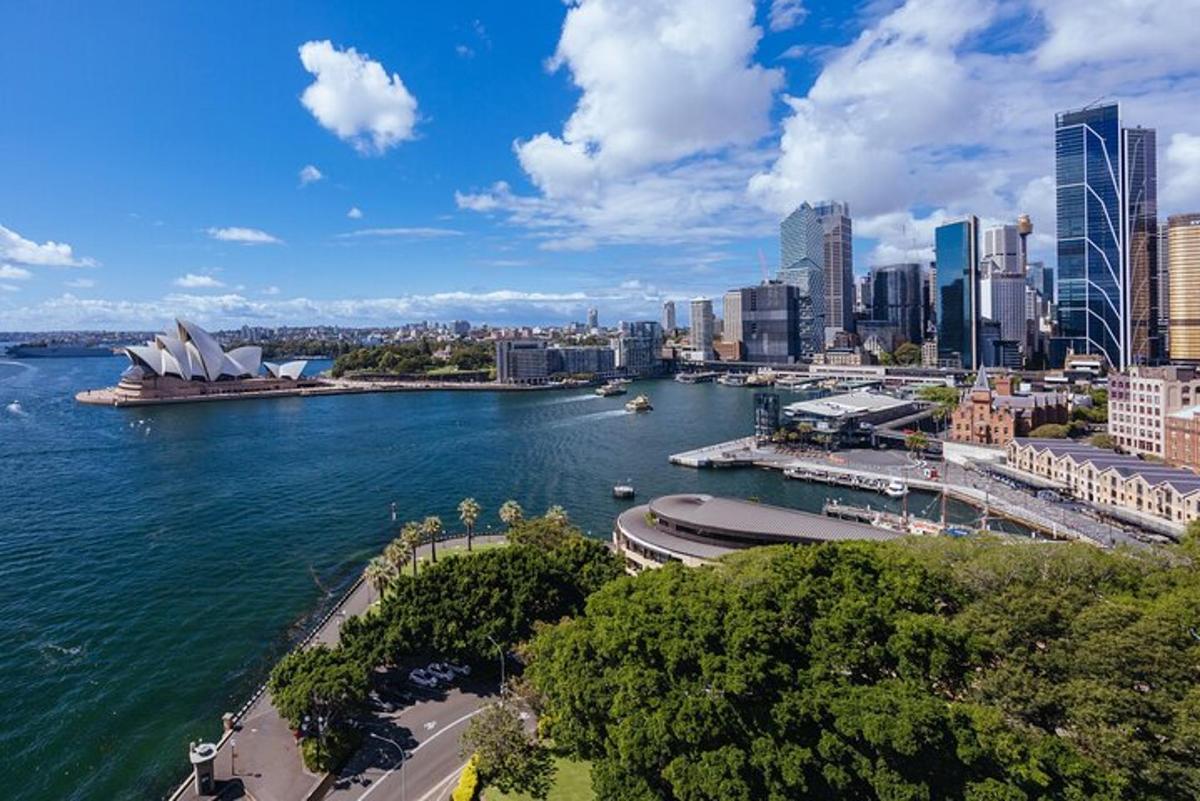 pemandangan gedung opera sydney dan bandar