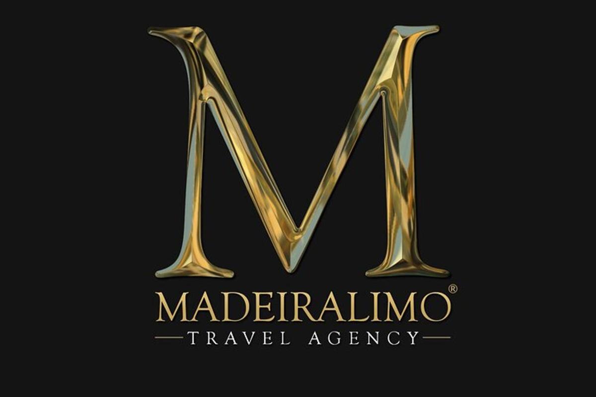 金色字母“M”和“Madirim 旅行社”字样