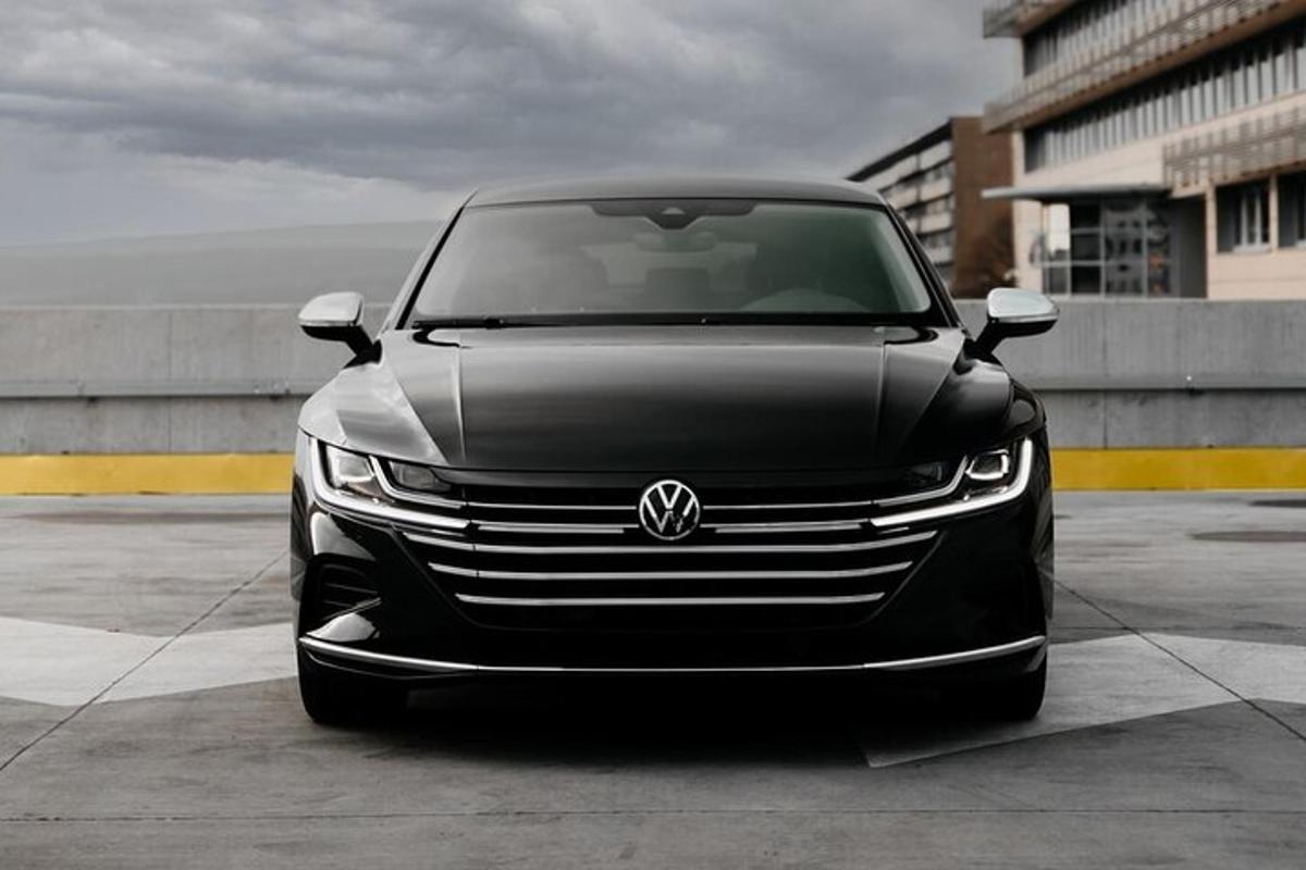 must auto pargitud parklas
