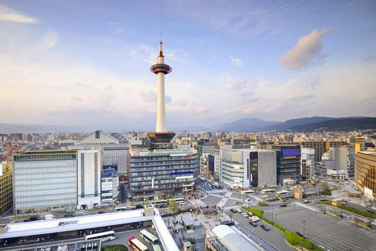 テレビ塔のある街の景色
