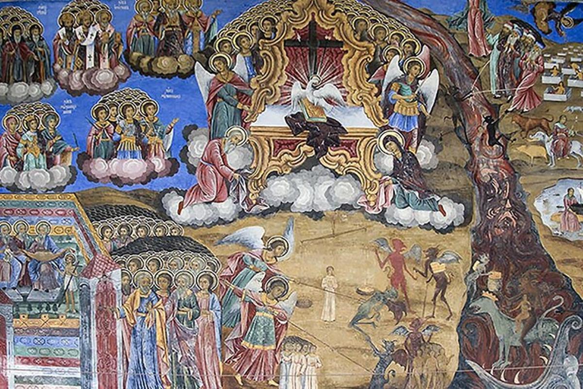 egy templom falán lévő falfestmény, rajta festménnyel