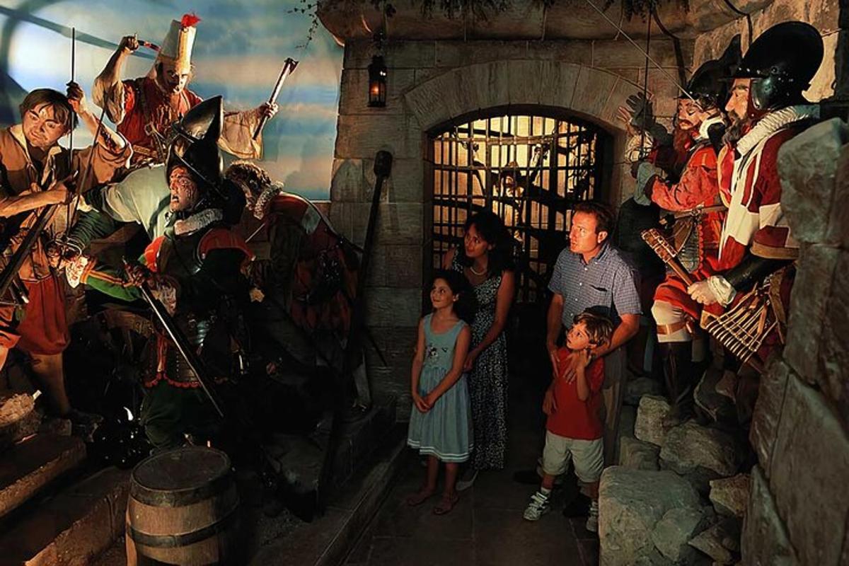 Attraction picture 1