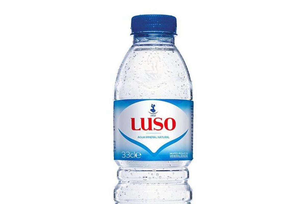 láhev minerální vody USOS