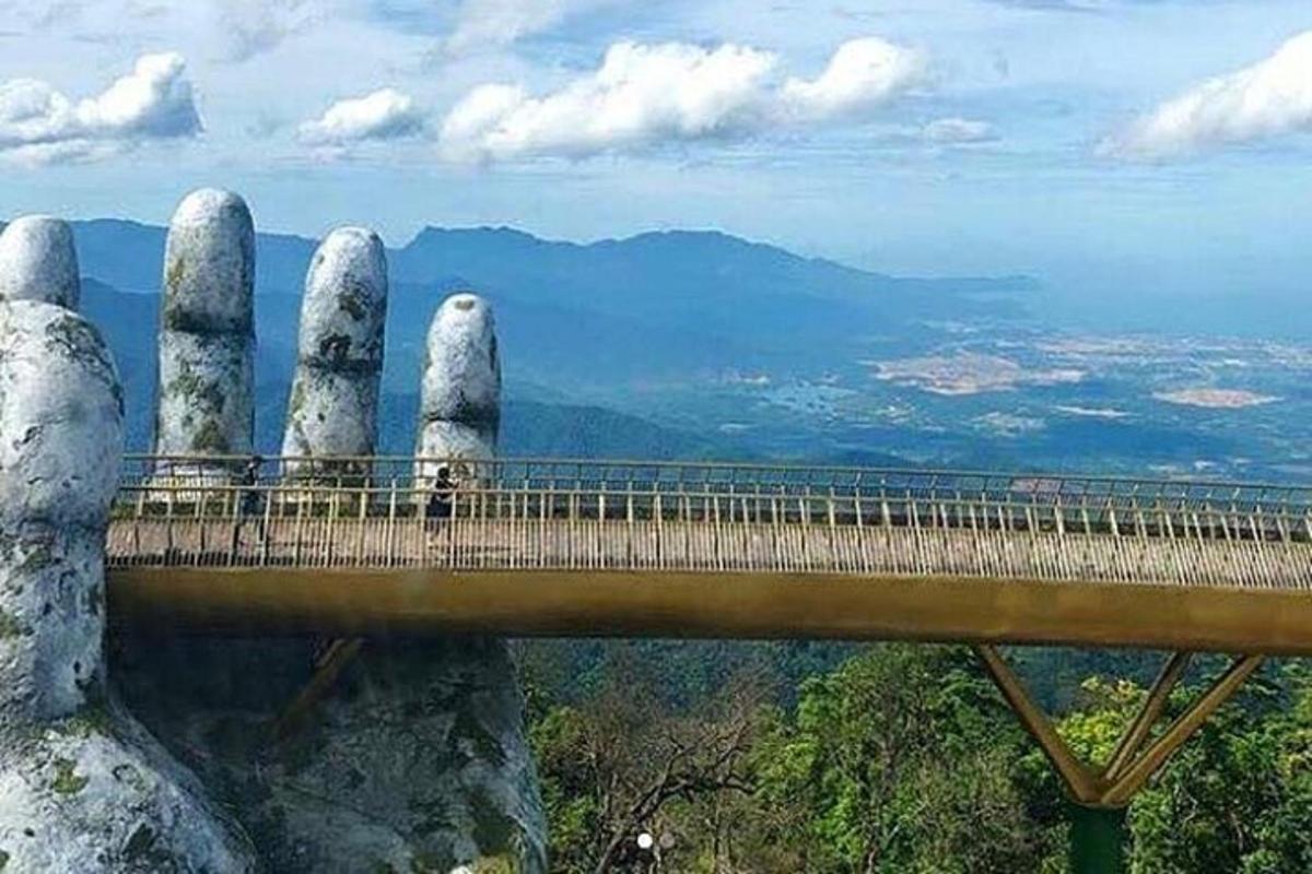 a bridge in the shape of handsoveredasteryasteryasteryasteryasteryasteryasteryastery