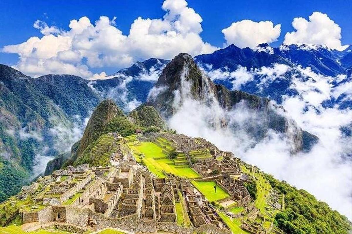 pogled na ruševine Machu Picchuja na gori
