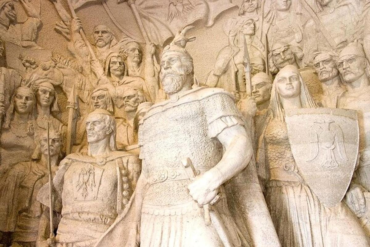 un dipinto di una statua di Aeos