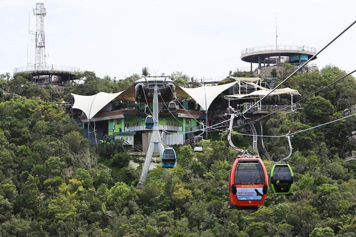 Attraction picture 3