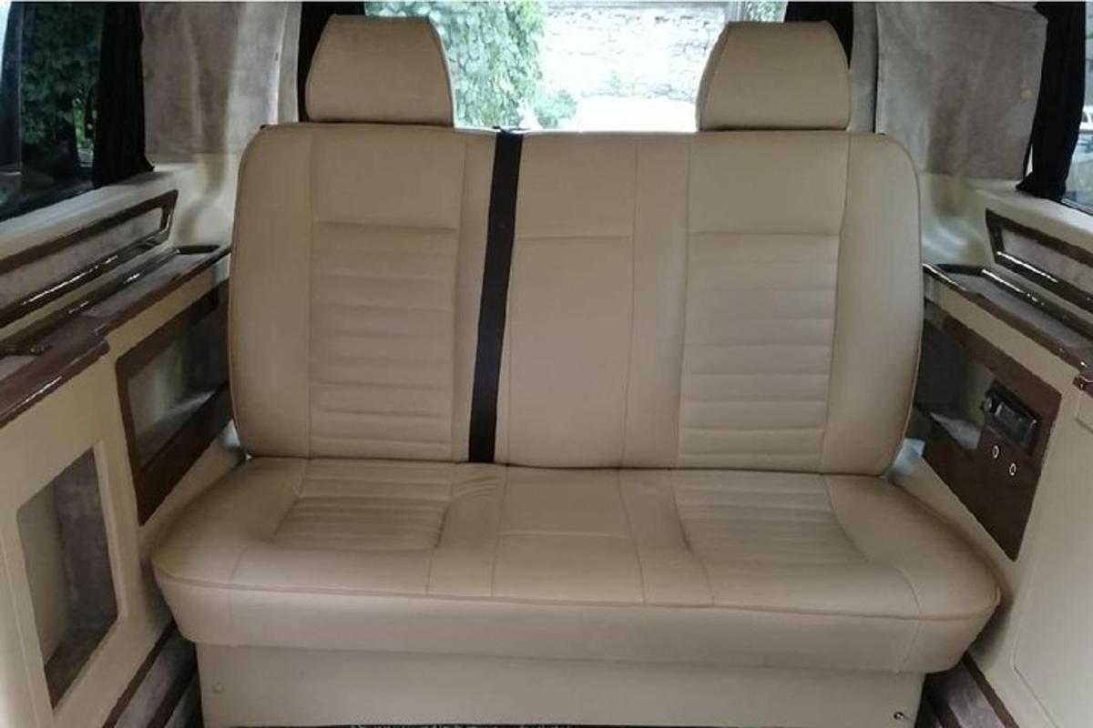tukša vieta transportlīdzekļa aizmugurē