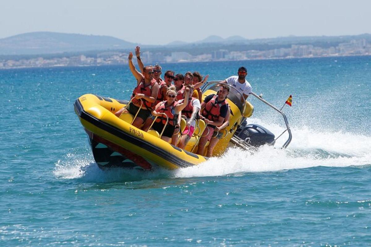 Hochgeschwindigkeits- Schnellboot-Abenteuer in der Bucht von Alcúdia