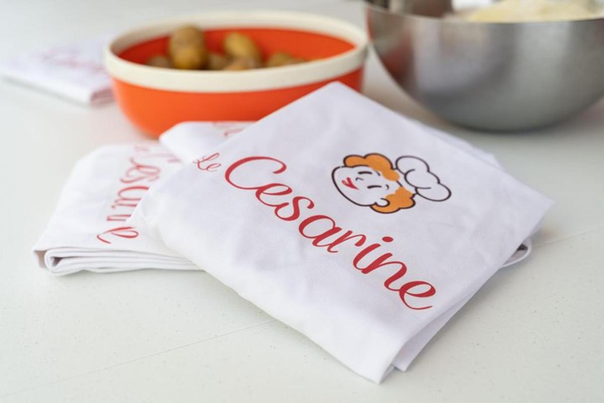 a white napkin with the words new grandma on it