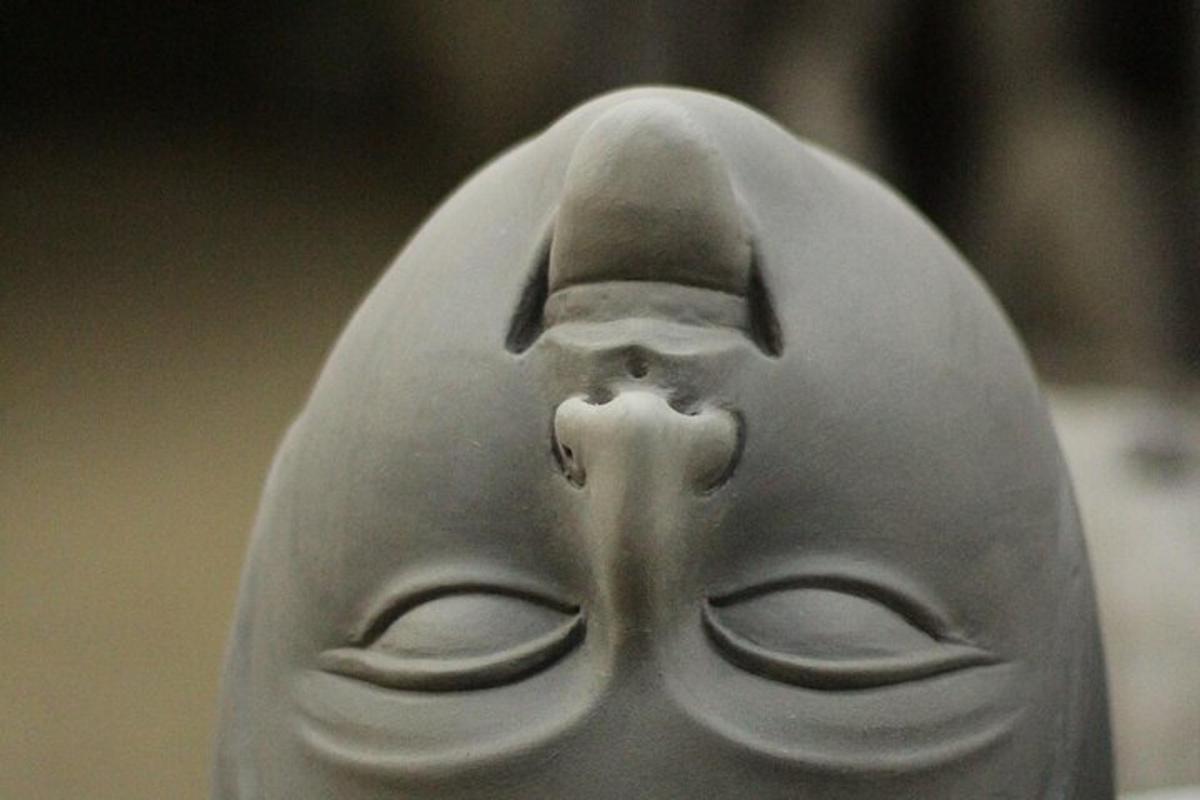 detail figurky obličeje