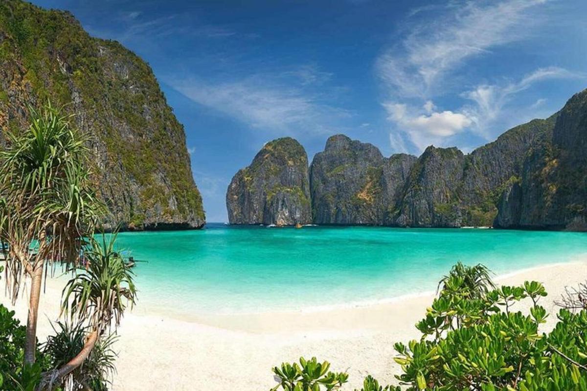 ชายหาดในเกาะโคโรน โคโรน ปาลาวัน โคโรน ปาลาวัน ฟิลิปปินส์