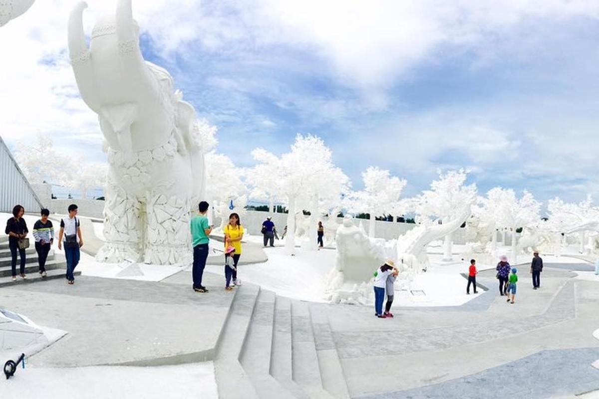 Attraction picture 1