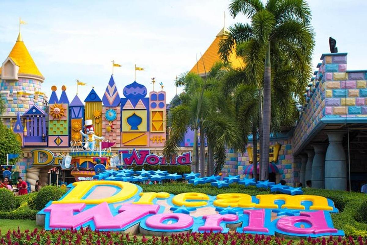 Attraction picture 3