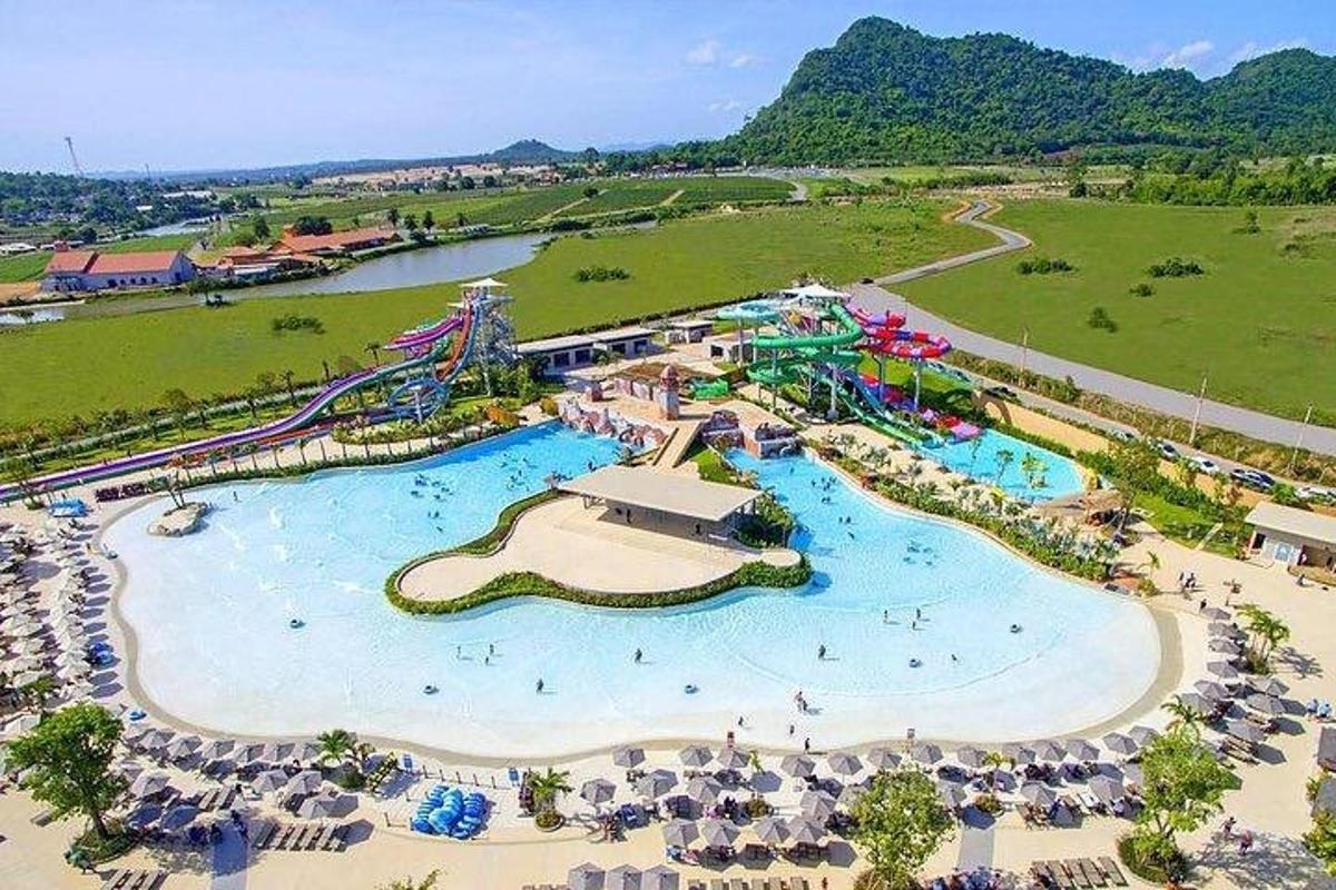 Attraction picture 7