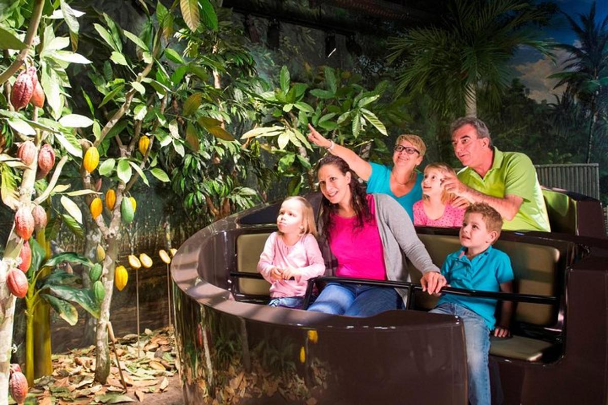 Attraction picture 1