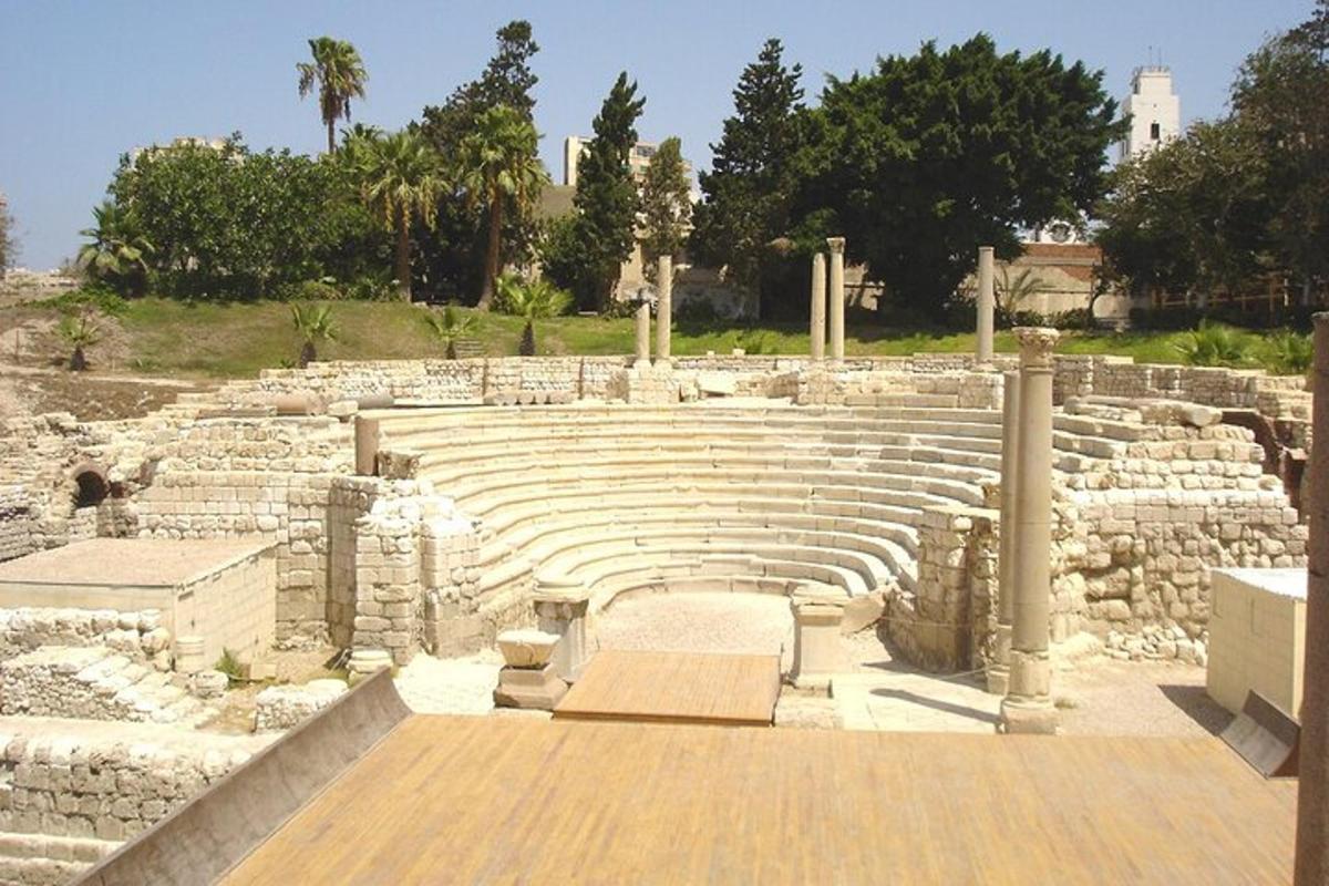 an amphitheatre in ahenshensolisolisolisolisolisolisolis