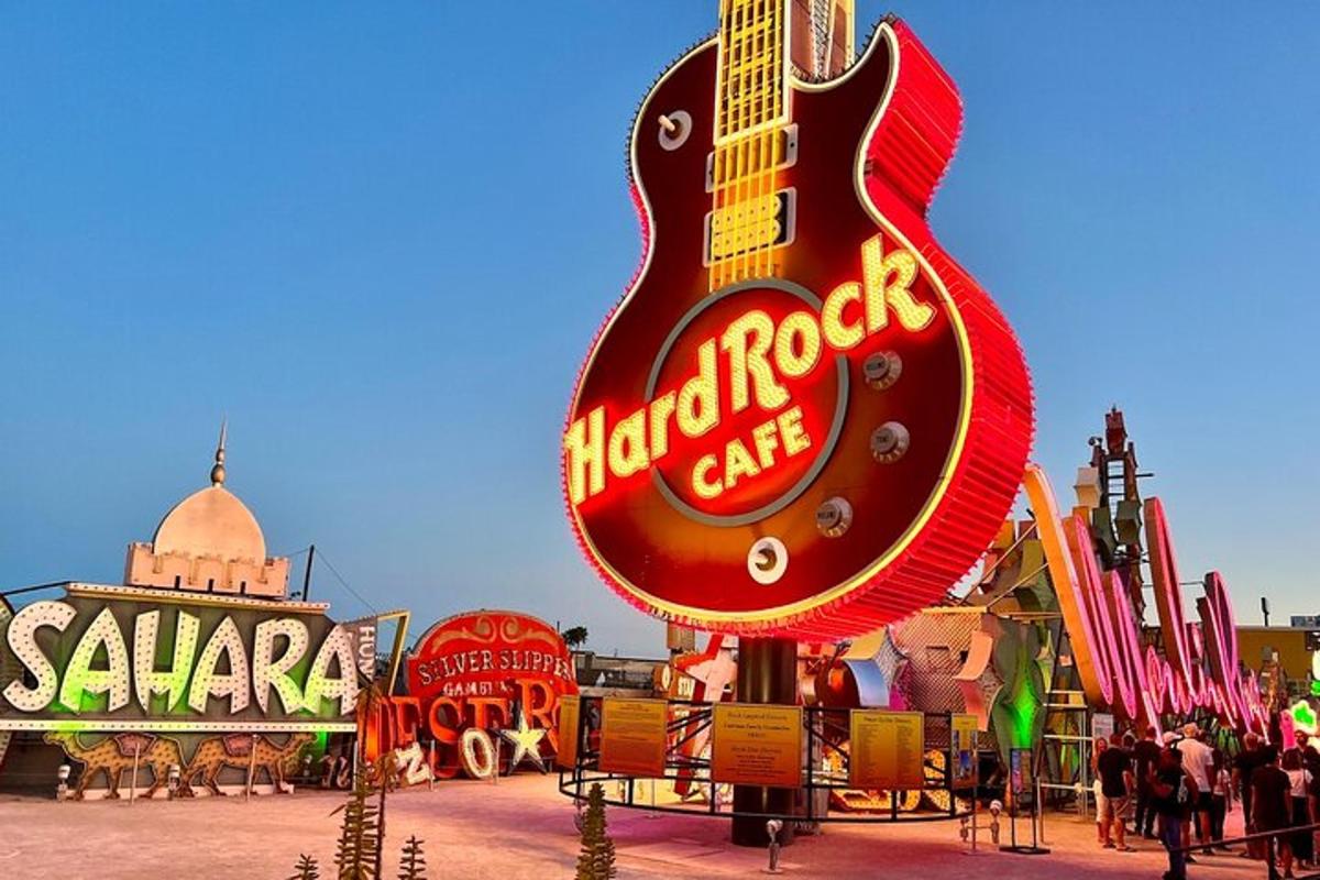 cedule pro hard rockovou kavárnu s kytarou