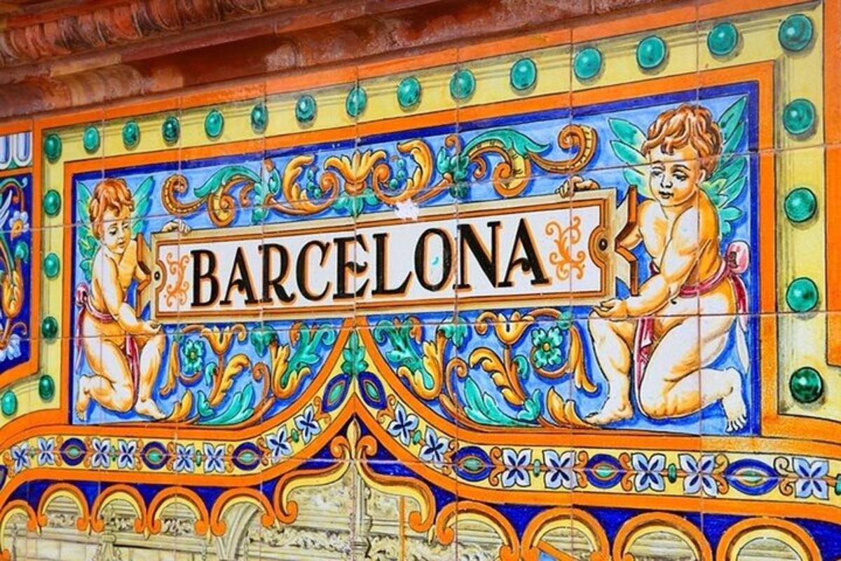 un cartello con la scritta Barcellona su un muro