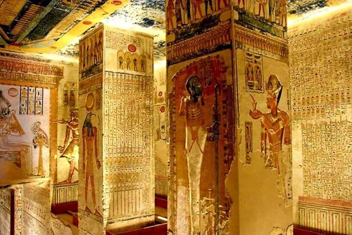 muuseumi tuba, mille seintel on maalid