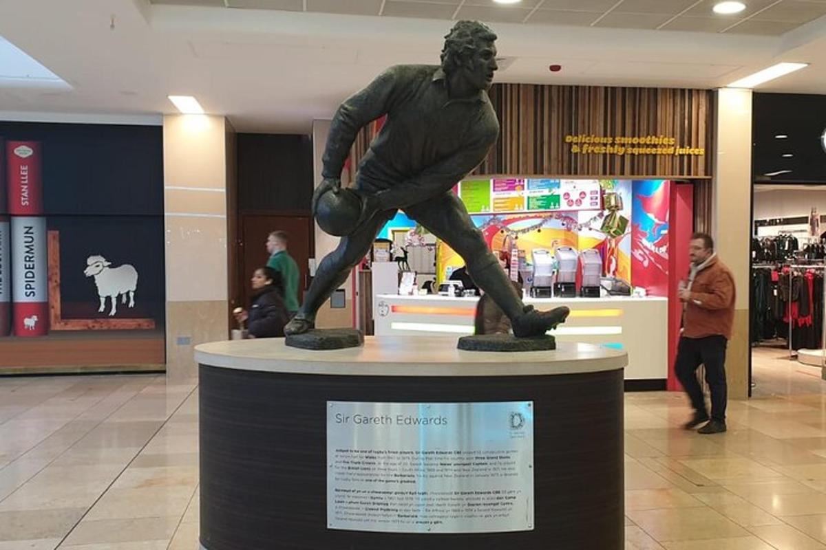 kip nogometaša razstavljen v trgovini
