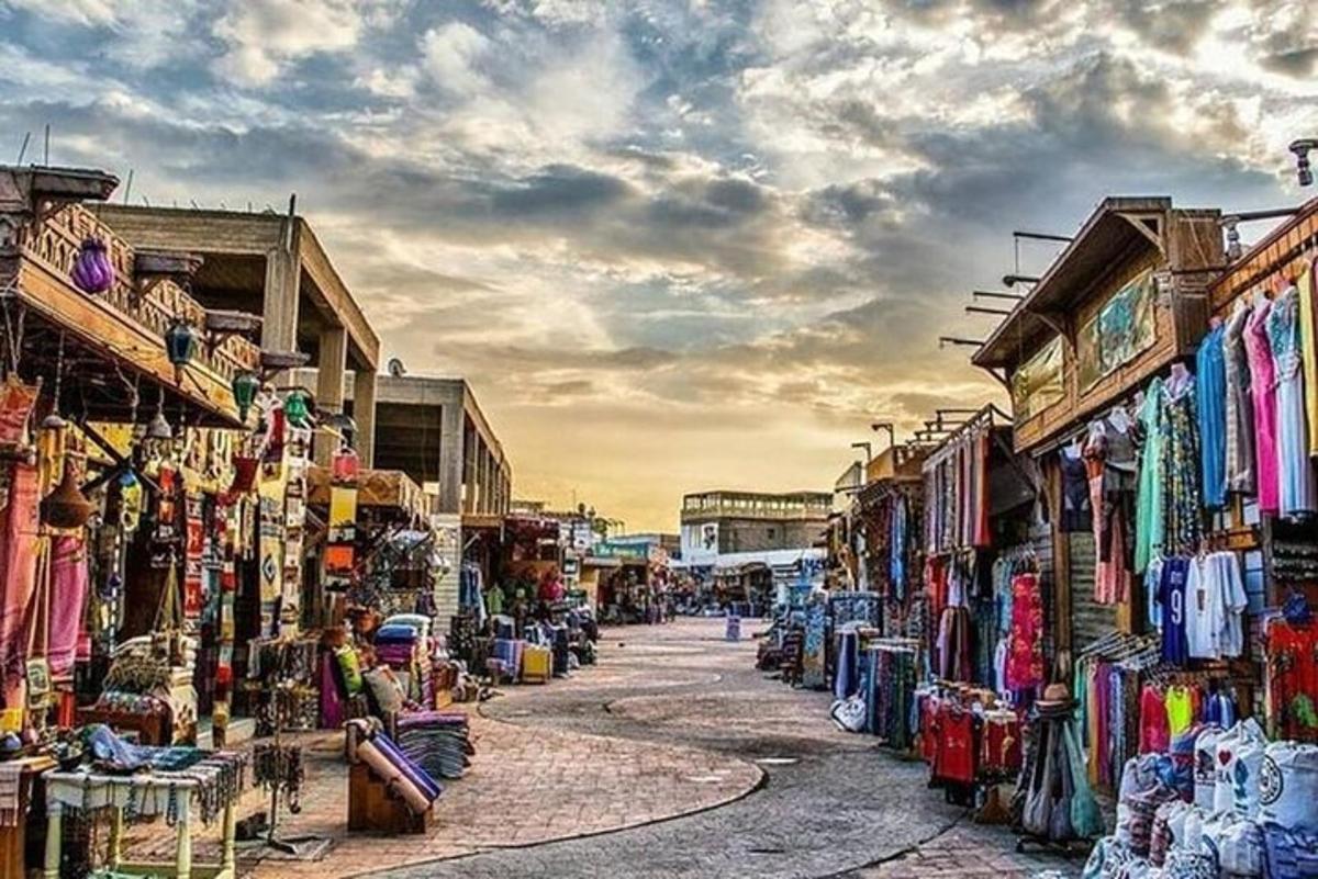 a street filled with lots of shops andmarkets