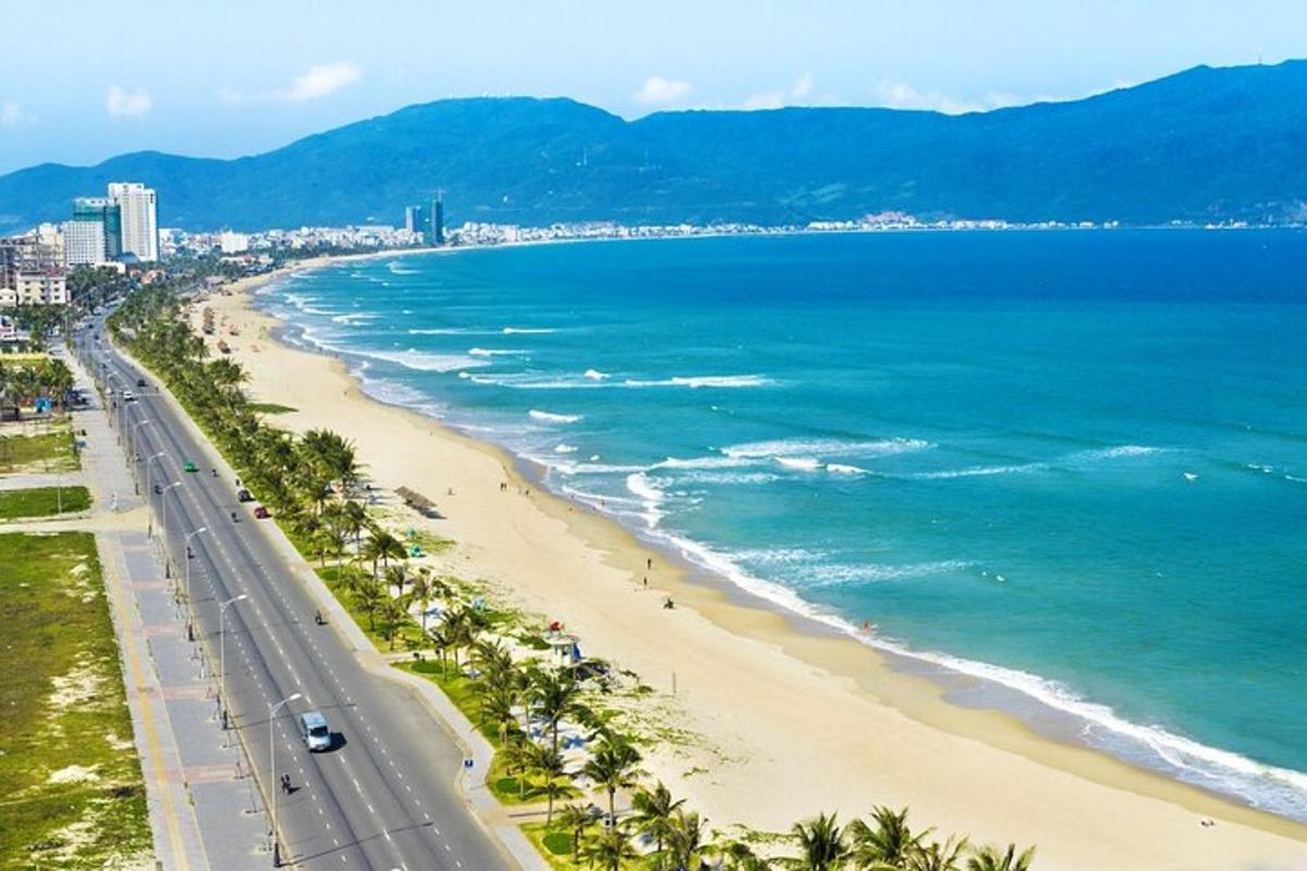 pemandangan udara pantai dan lautan