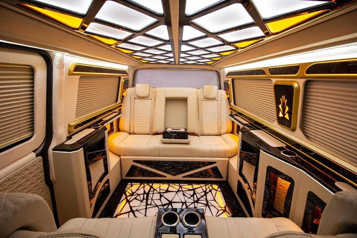 a train car with a seat in the middle
