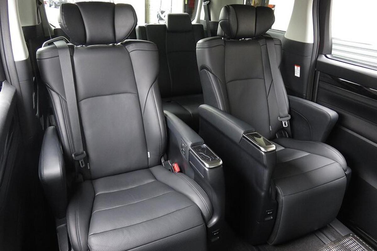 due posti sul retro di un minivan