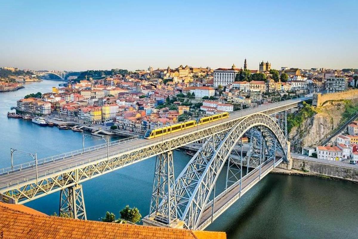 rong sillal üle jõe