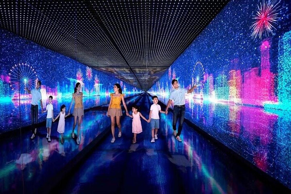 Attraction picture 5