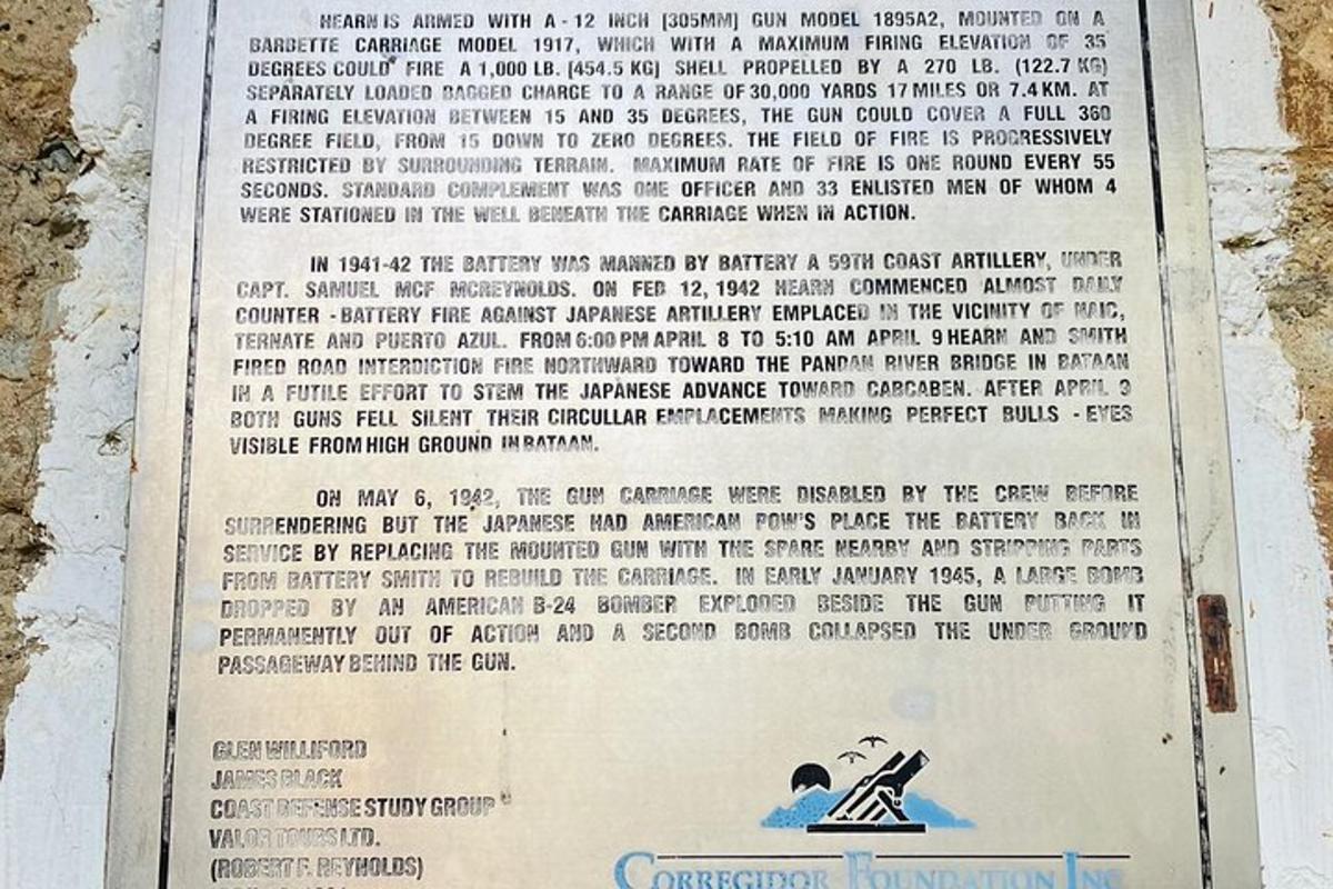 una pagina di un libro con l'immagine di una barca