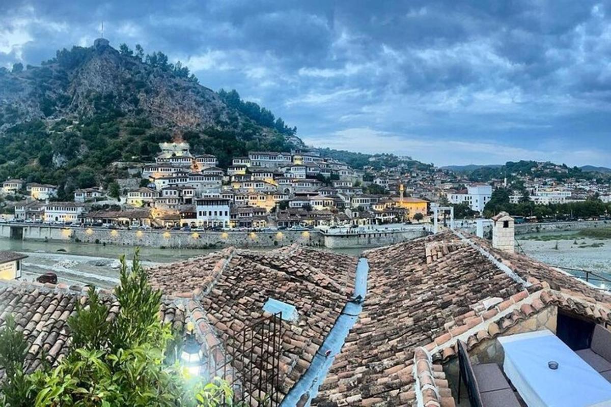 pogled na mesto na gori