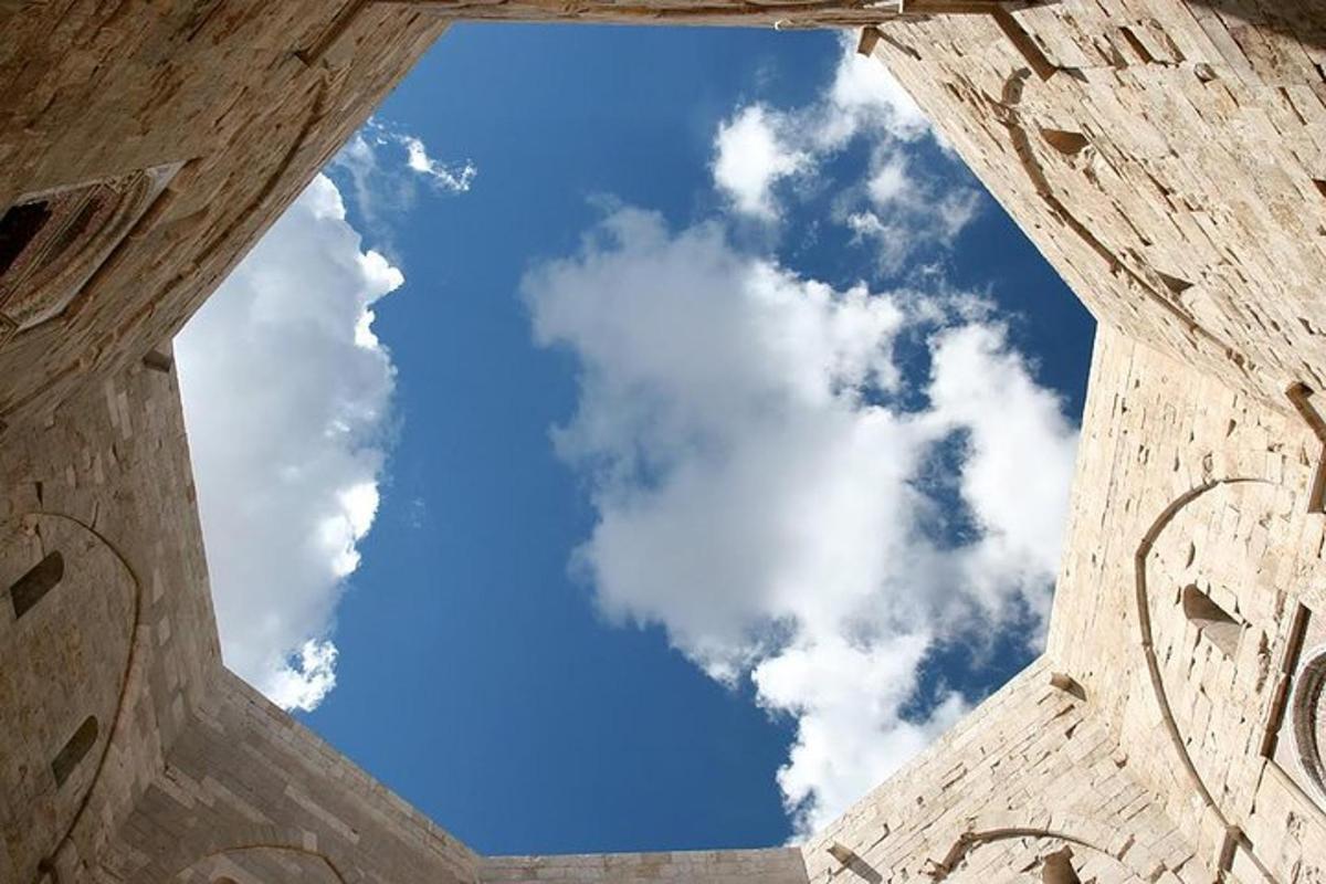Fotografia 1 a atracției