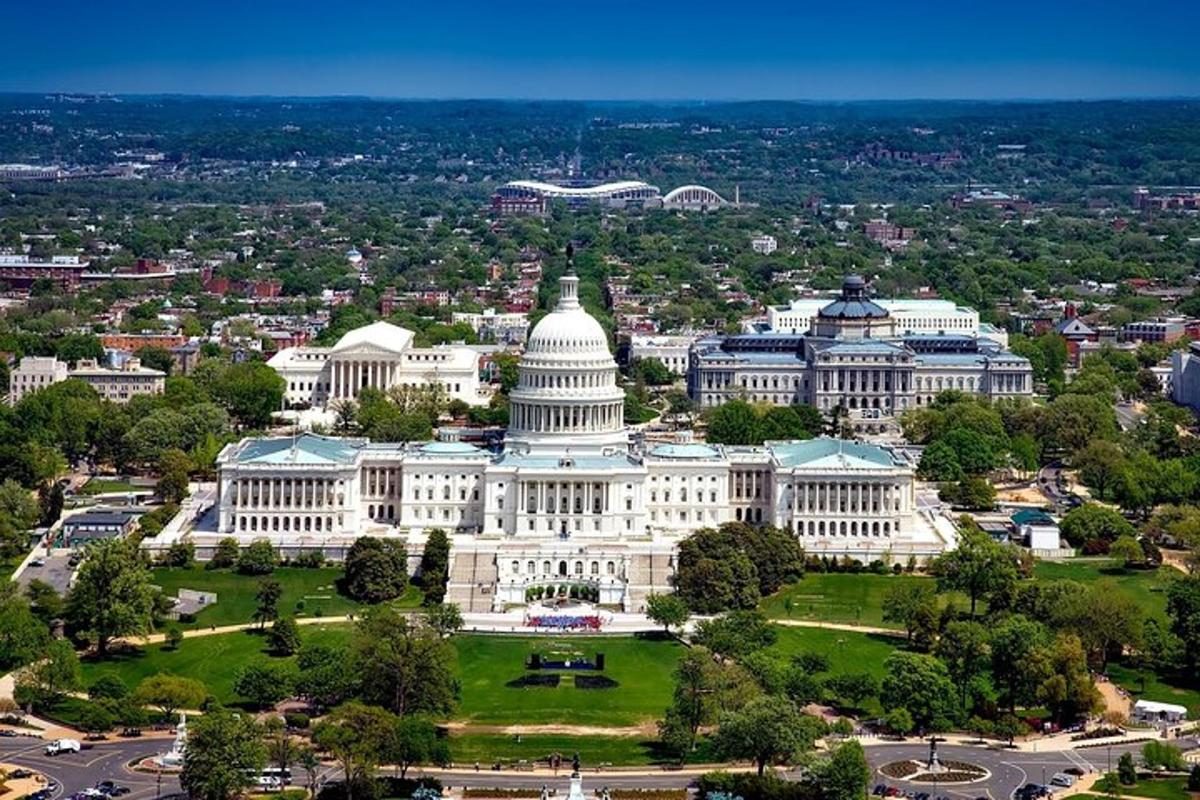 Una vista aérea del edificio del Capitolio de los Estados Unidos.