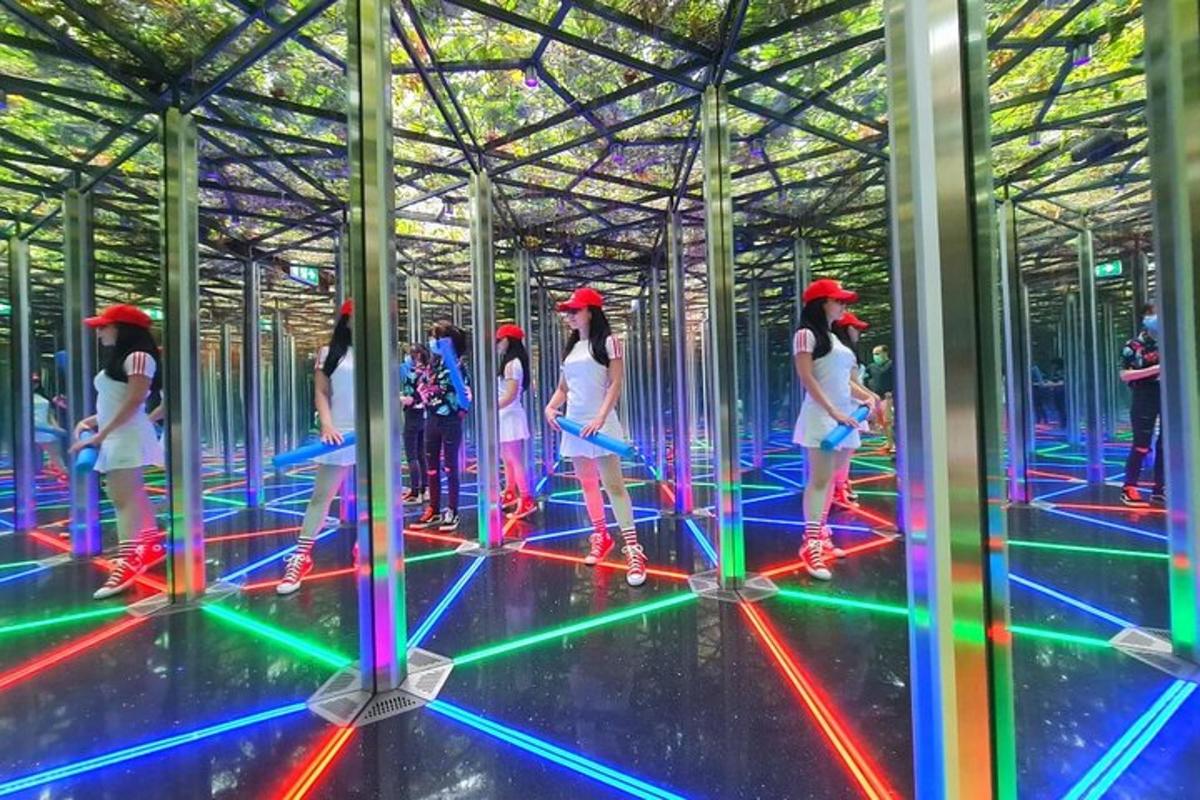 Attraction picture 1