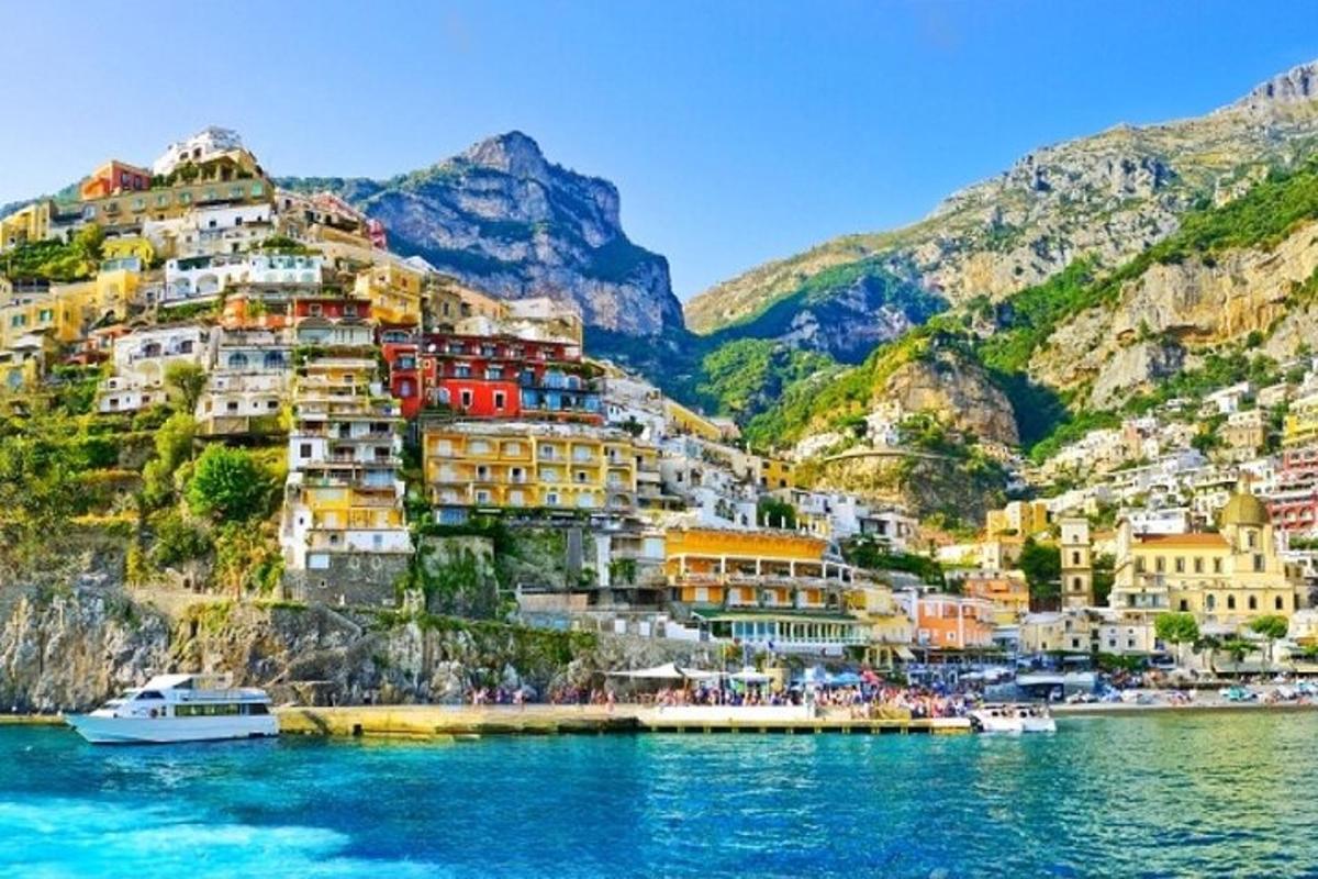 Vaade Positanole Amalfi rannikul