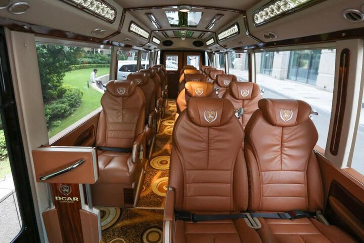 pohled do vnitřku autobusu