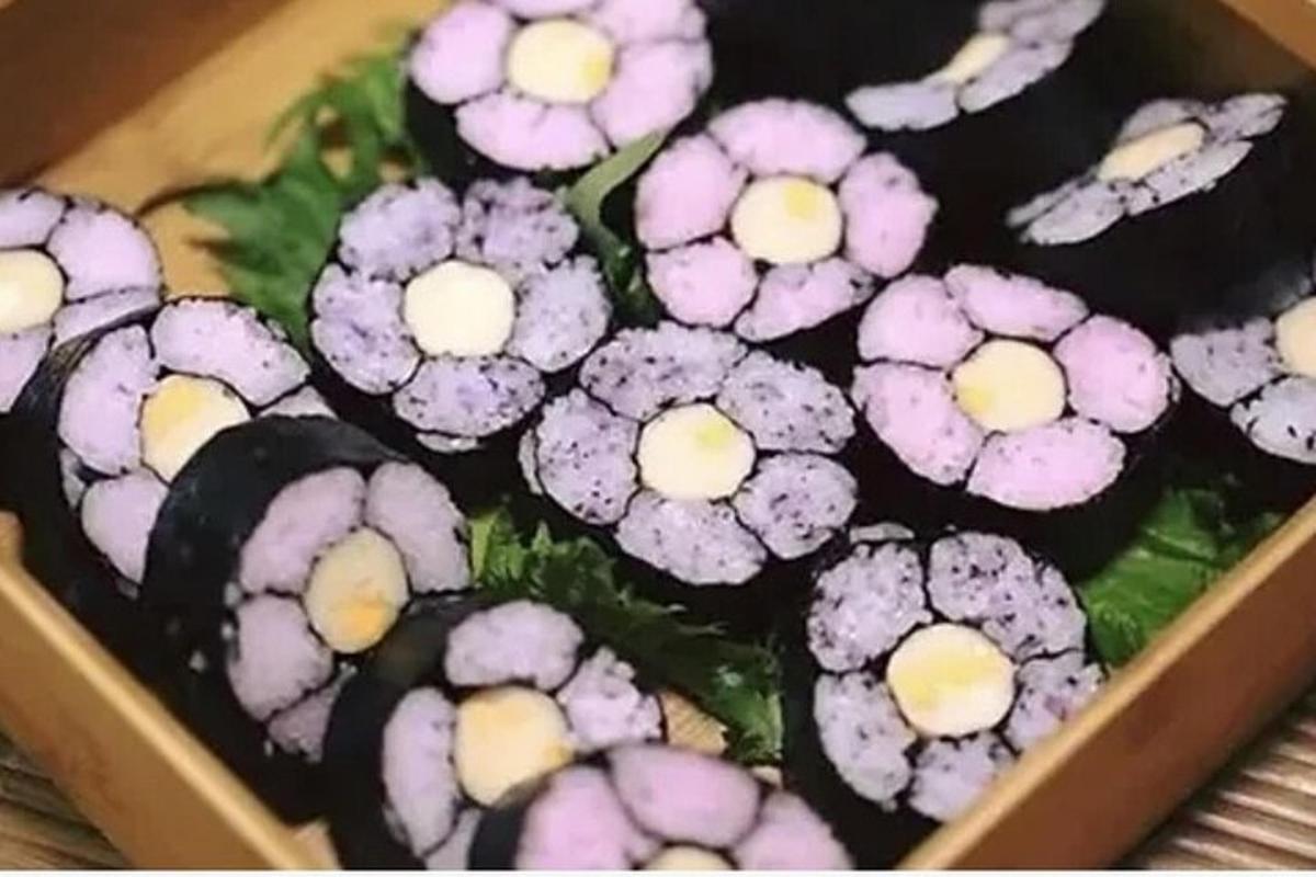 una caja llena de sushizosbestosbestos
