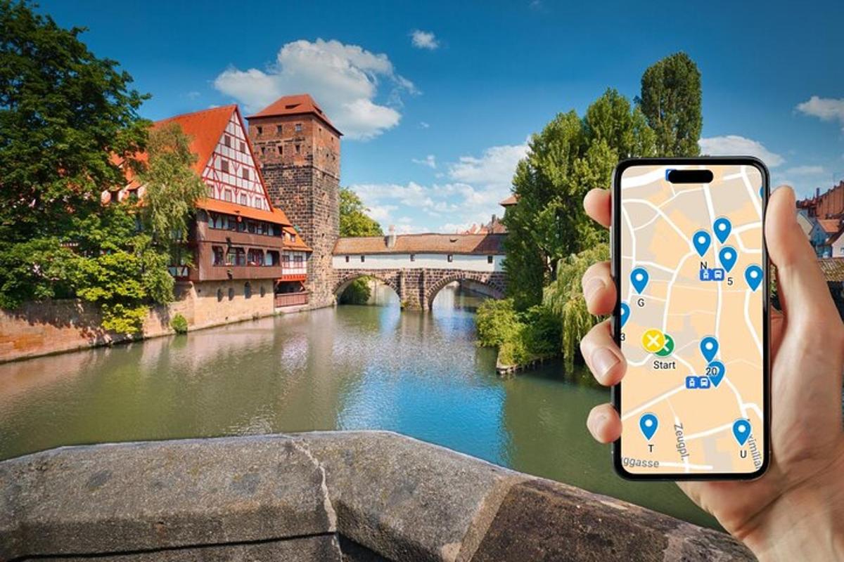 una persona che tiene in mano un cellulare e scatta una foto di un fiume