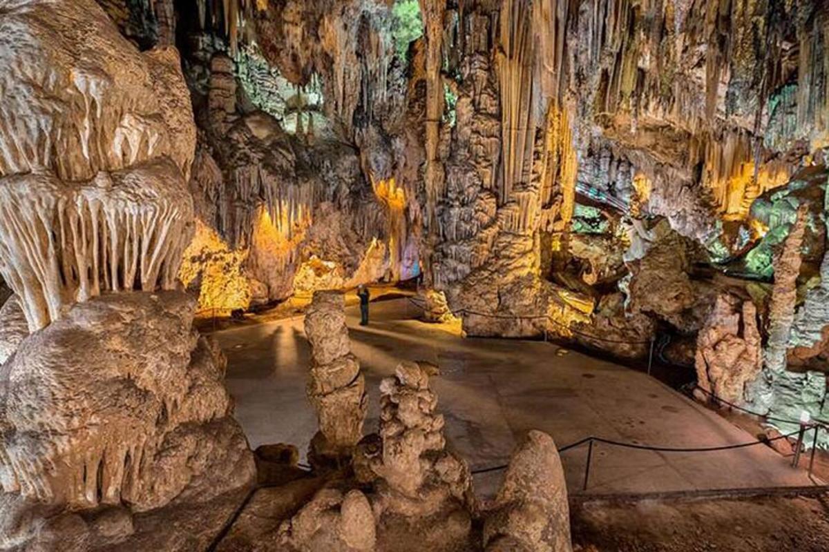 a cave filled with stalactites and rocks