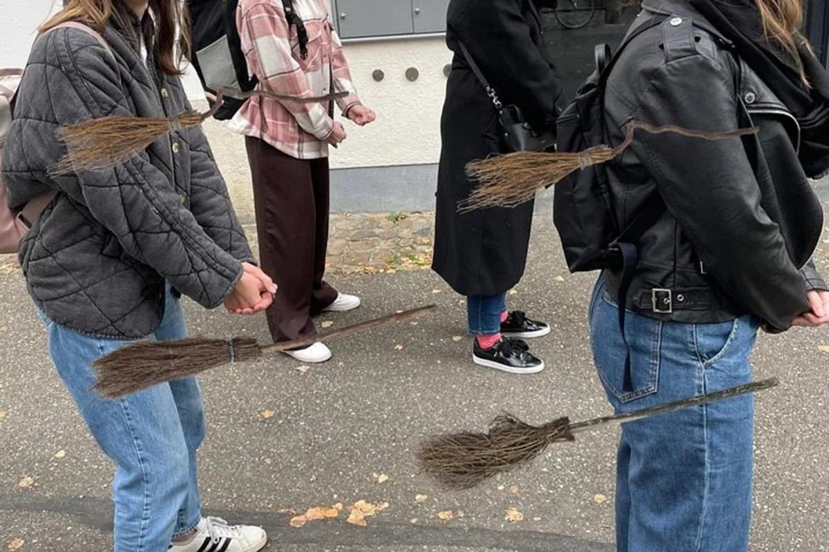 Bâle : Escape Game en Ville en Equipe sur le Thème Magie – photo 2