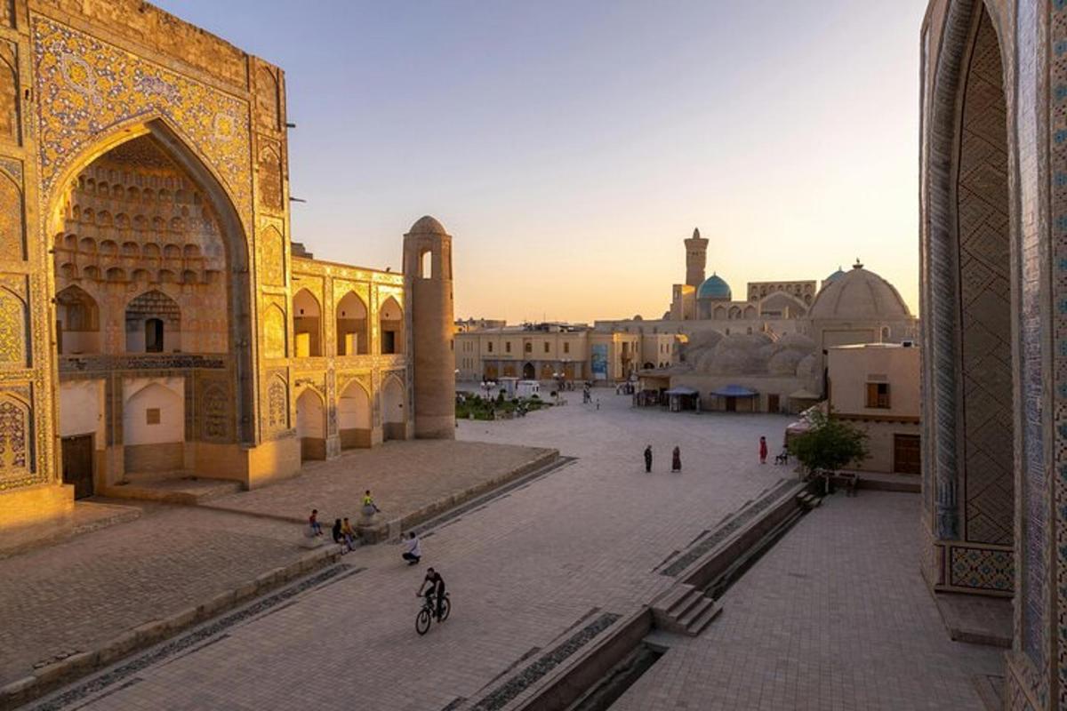a view of a courtyard of a mosque