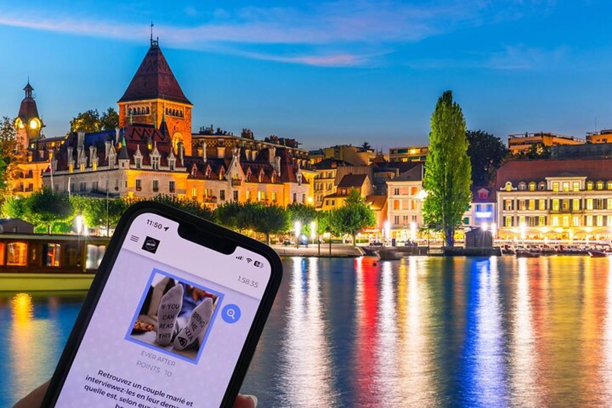 una persona che tiene in mano un telefono cellulare di fronte a un fiume