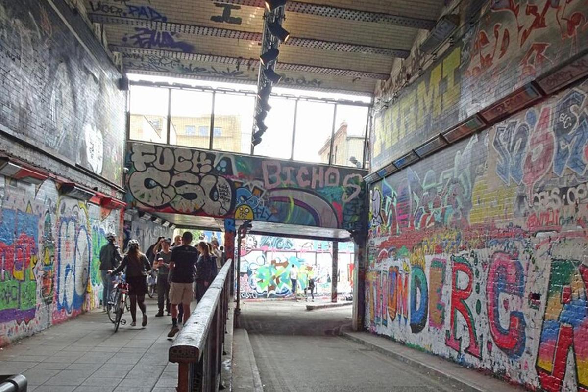 Attraction picture 3